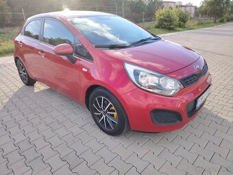 KIA Rio 2013 63kw Hatchback benzín - 4