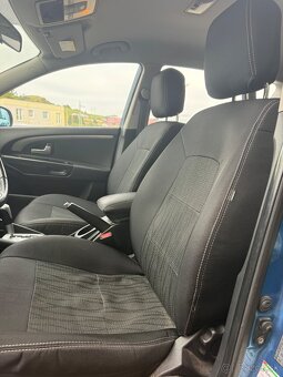 KIA Ceed - 4