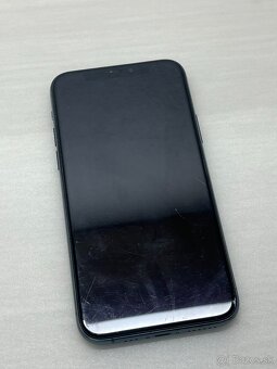 IPHONE 11 PRO • 64GB - 4