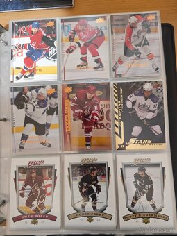 Hokejové kartičky (637ks) - 4