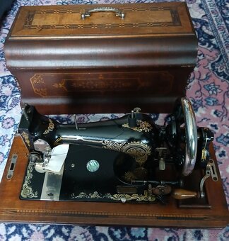 Kufrikový šijací stroj - 4