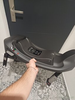 CYBEX Aton B2 + Základňa Cybex Base One - 4