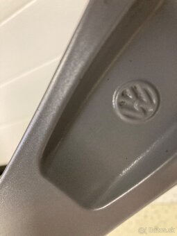 Alu sada org VOLKSWAGEN LONDON 5x112 7J ET40 215/55 R17 - 4