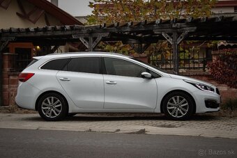 Kia Ceed SW 1.6 GDi - 4