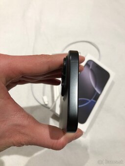 iPhone 16 Pro 128GB Čierny TOP stav - 4
