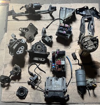 Vsetko komplet za 100e Fiat Bravo 2 - 4