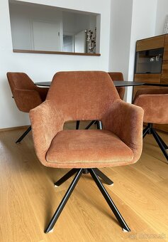 Jedálenský stôl a stoličky - 4