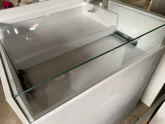 Pult presklený s led osvetlením/ predajňa / kiosk / stánok - 4