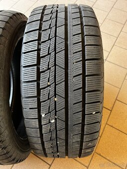 Zimne pneu Firemax 245/45 R19 - 4