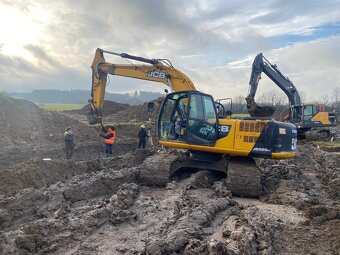 Predám rýpadlo JCB JS 220 (25 tun) v TOP stavu 5950 MTH - 4
