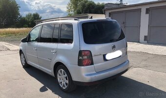 predám VW Touran R.v.2009 - 4