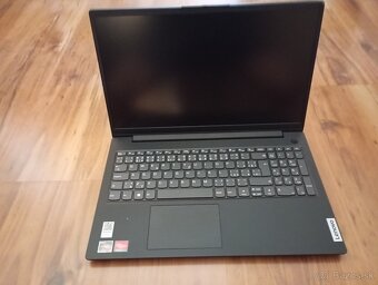 Notebook Lenovo - 4