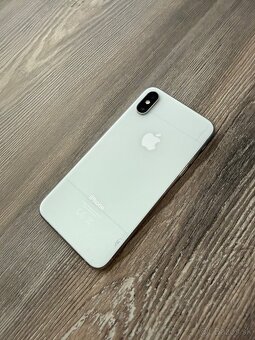 iPhone xs - 4