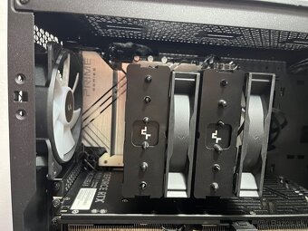 Predam vykonne PC i7-14700K + RTX 4080 + DDR5 + Gen5 SSD - 4