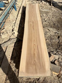 Vysušené jaseňové fošne, jaseňové rezivo, jaseň - 4