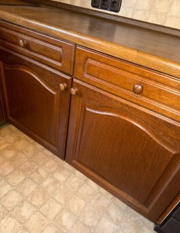 Menší klasická dubová kuchyně,5846 - 4