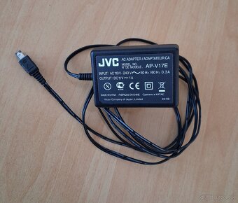 Videokamera JVC - 4