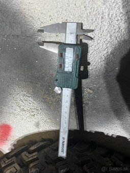 Gripmax Mud Rage M/T 205/70 R15 - 4