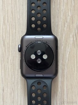 Apple Watch 3 Nike - 4