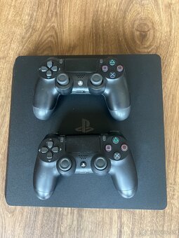PS4 - 4