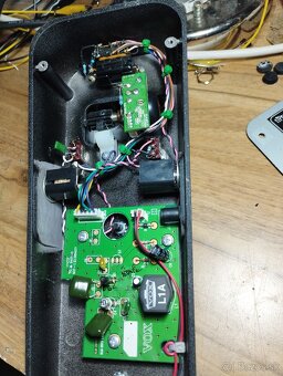 Predám VOX wah V845 Modifikovaný - 4