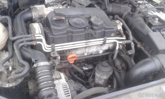 VW Passat b6 2.0tdi 103kw-Rozpredam - 4