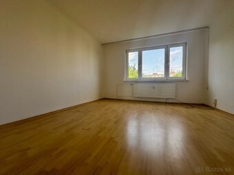 PREDAJ 4 izbový byt 84 m2 - I. Krasku - PRIEVIDZA - 4
