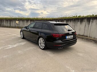 Audi A4 B9 2.0 TDI Quattro Black Optik - 4