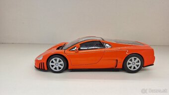 1:18 VOLKSWAGEN NARDO W12 - 4