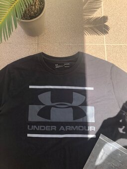Under Armour - 4