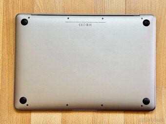 MacBook 12" Space Gray, výdrž baterky 5 hod - 4