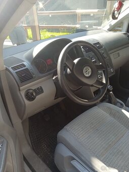 Predám volkswagen vw touran 1.9 77kw - 4