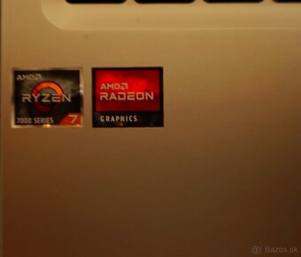 Predám notebook značny ASUS - 4