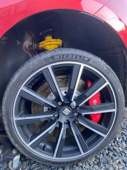 Alu kola 8x19 CupRacer Seat Leon Cupra - 4