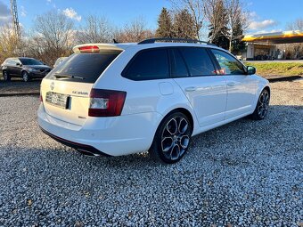 Škoda Octavia Combi 2.0 TFSI RS DSG - 4