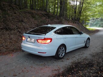 BMW 318D GT F34 2015 - 4