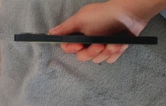 iPhone 12 - 4