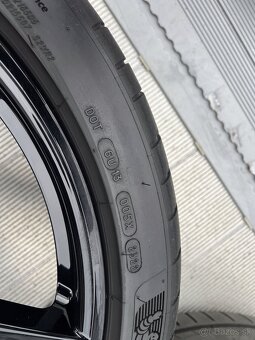 Porsche Cayenne R22 Michelin 4S - 4