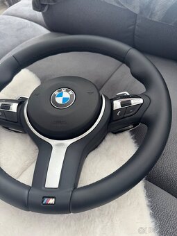 Predám BMW volant Mpacket F10/F01 s pádlami - 4