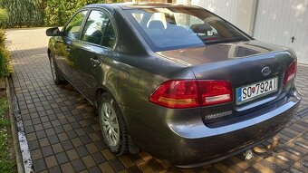 KIA MAGENTIS - 4