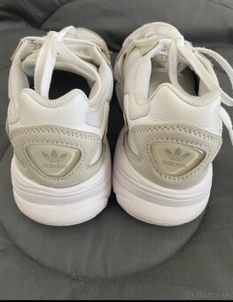 Adidas Falcon tenisky - 4