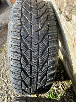 Audi R16 215/55 - 4