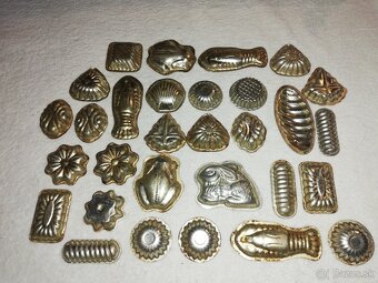 Staré vianočné formičky na čokoládu - 4