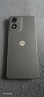 Motorola E14 - 4