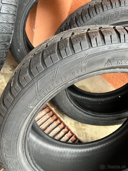 Dunlop 225/45/ R17 - 4