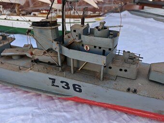 Zbierka modelov drevných lodí - 4