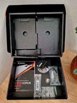 9700k+z390 aorus +32gb vengeance p7ro + bequiet Dark rock 4 - 4