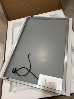 Zrkadlo led - 4