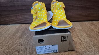Detske papucky RAK zlte velkost 25 NOVE - 4