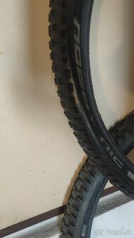 2ks schwalbe nobby nic 29x 2.6 drôtená pätka - 4